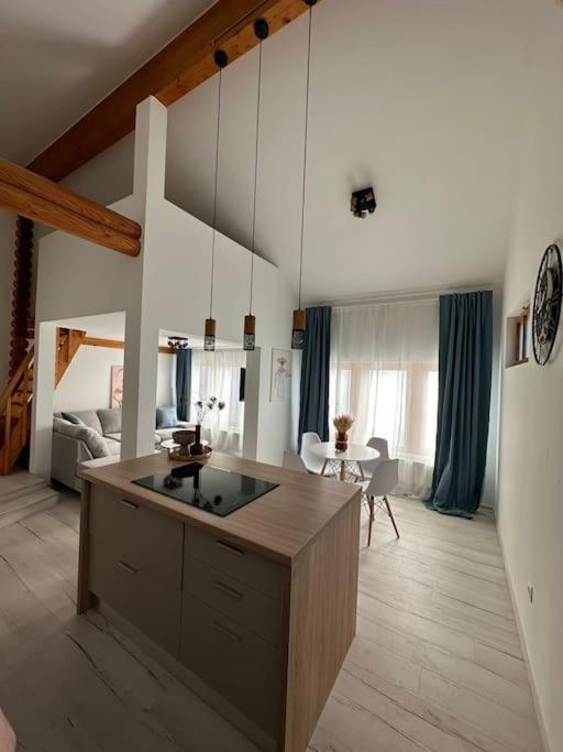 Honka's Retreat - Wooden Beauty Appartamento