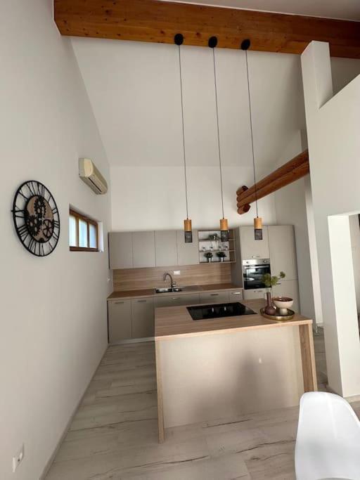Honka's Retreat - Wooden Beauty Appartamento